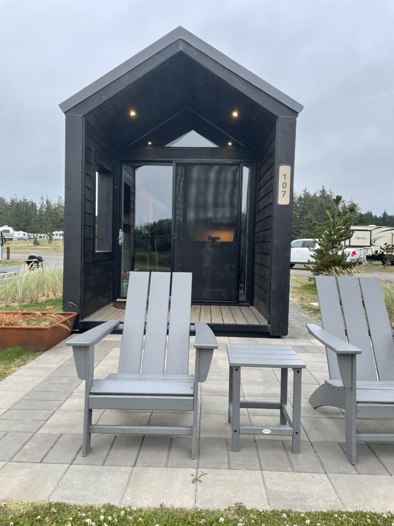 camping in oregon cabins